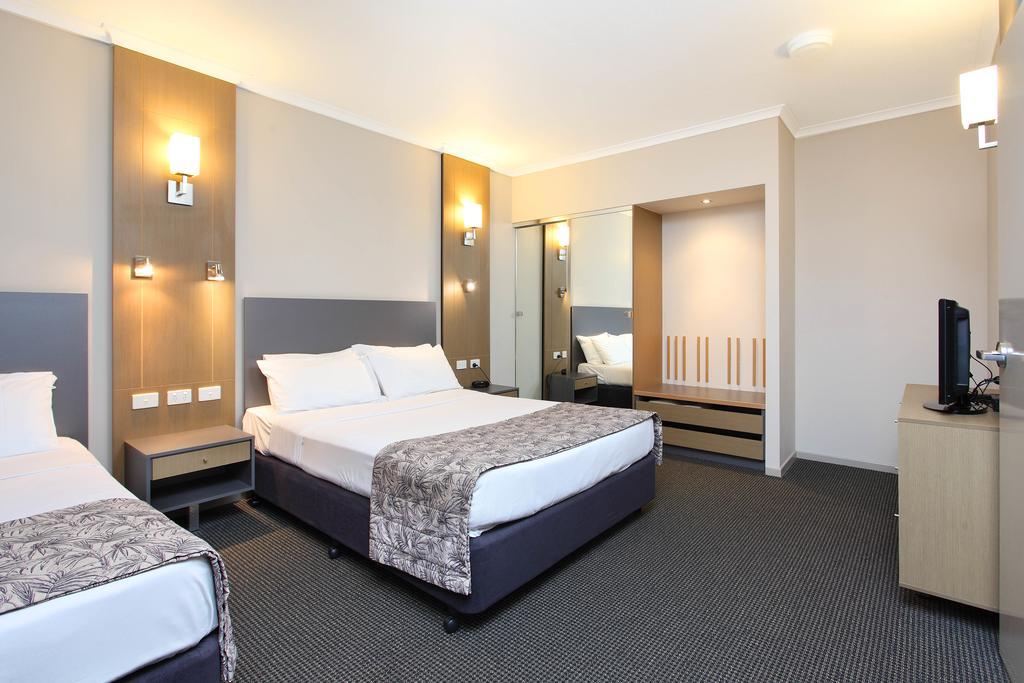 Hotel Brisbane International Virginia Esterno foto
