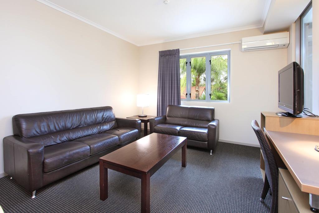 Hotel Brisbane International Virginia Esterno foto