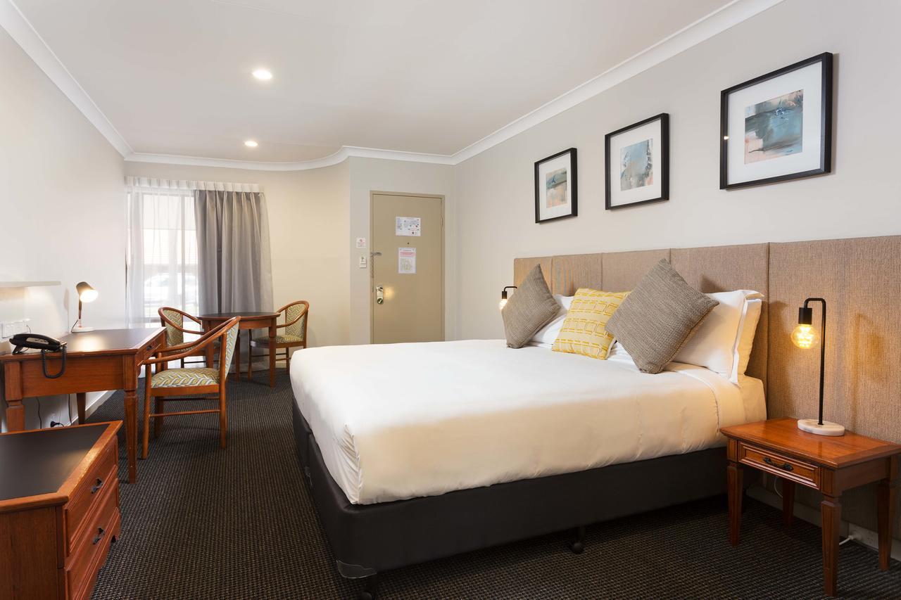 Hotel Brisbane International Virginia Esterno foto