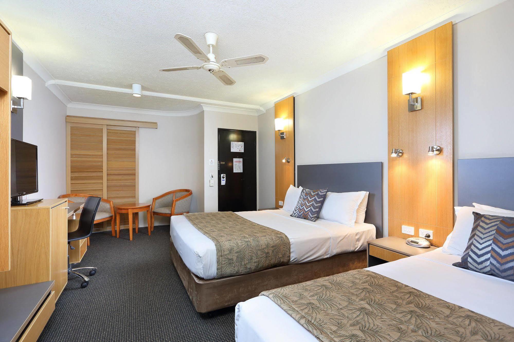 Hotel Brisbane International Virginia Esterno foto